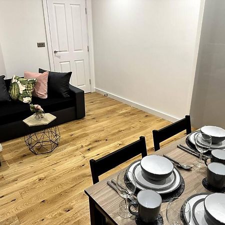Spacious And Elegant Apartment Birmingham Eksteriør billede